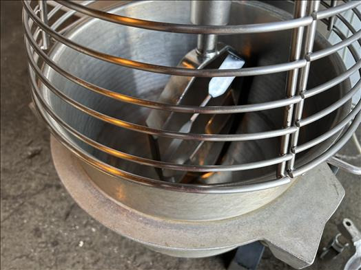 Bear AR60 Planetary mixer - Food processing equipment: picture 3 Bear AR60 Planetary mixer - Food processing equipment: picture 3