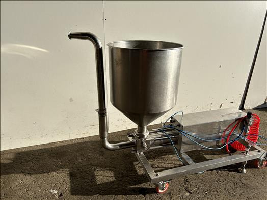 Winyard Midi MKII Depositor - Food processing equipment: picture 3 Winyard Midi MKII Depositor - Food processing equipment: picture 3