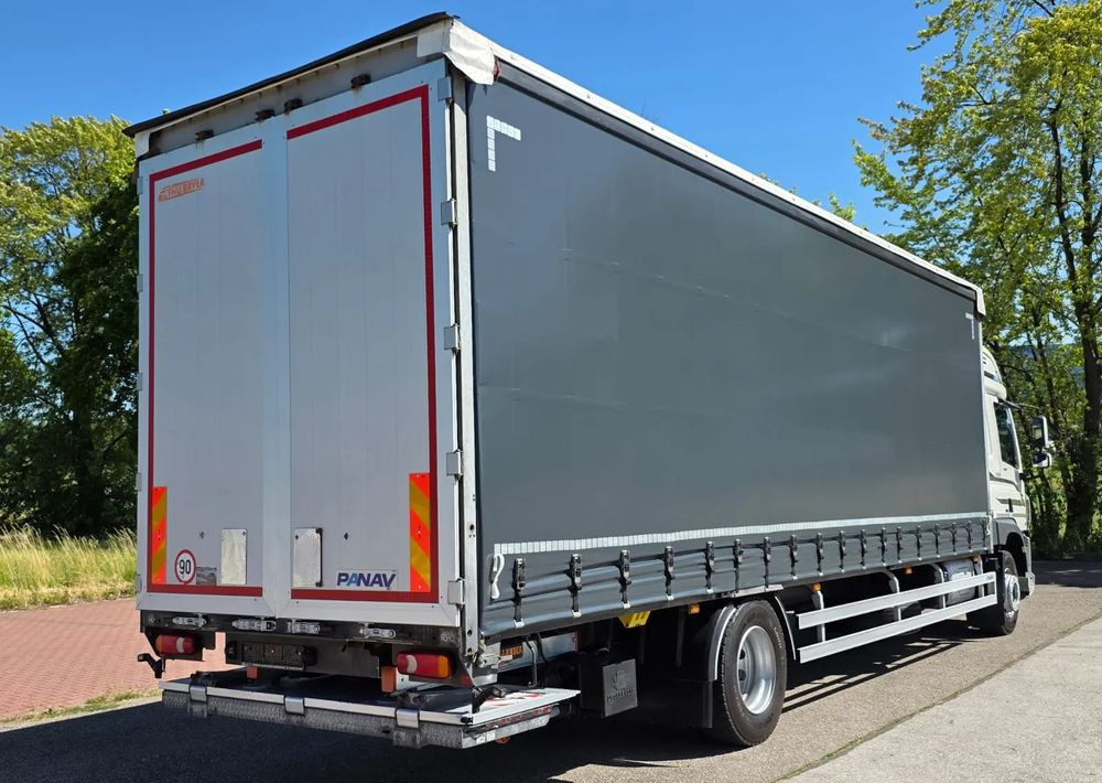DAF CF290 / CF320 / FIRANKA / WINDA DHOLLANDIA / E6/ JEDEN WŁAŚCICIEL / SPROWADZONY / 22PALETY / 2019/ PODNOSZONY DACH / JAK NOWY - Curtainsider truck: picture 4 DAF CF290 / CF320 / FIRANKA / WINDA DHOLLANDIA / E6/ JEDEN WŁAŚCICIEL / SPROWADZONY / 22PALETY / 2019/ PODNOSZONY DACH / JAK NOWY - Curtainsider truck: picture 4