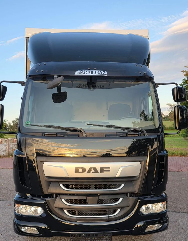 DAF LF 290 / WINDA / 16TON DMC / FIRANKA / SYPIALKA / AUTOMAT / JEDEN WŁAŚCICIE / EURO 6 / 2019 / SPROWADZONY / 20PALET / NISKI PRZEBIEG / DUŻA ŁADOWNOŚĆ / JAK NOWY - Curtainsider truck: picture 3 DAF LF 290 / WINDA / 16TON DMC / FIRANKA / SYPIALKA / AUTOMAT / JEDEN WŁAŚCICIE / EURO 6 / 2019 / SPROWADZONY / 20PALET / NISKI PRZEBIEG / DUŻA ŁADOWNOŚĆ / JAK NOWY - Curtainsider truck: picture 3