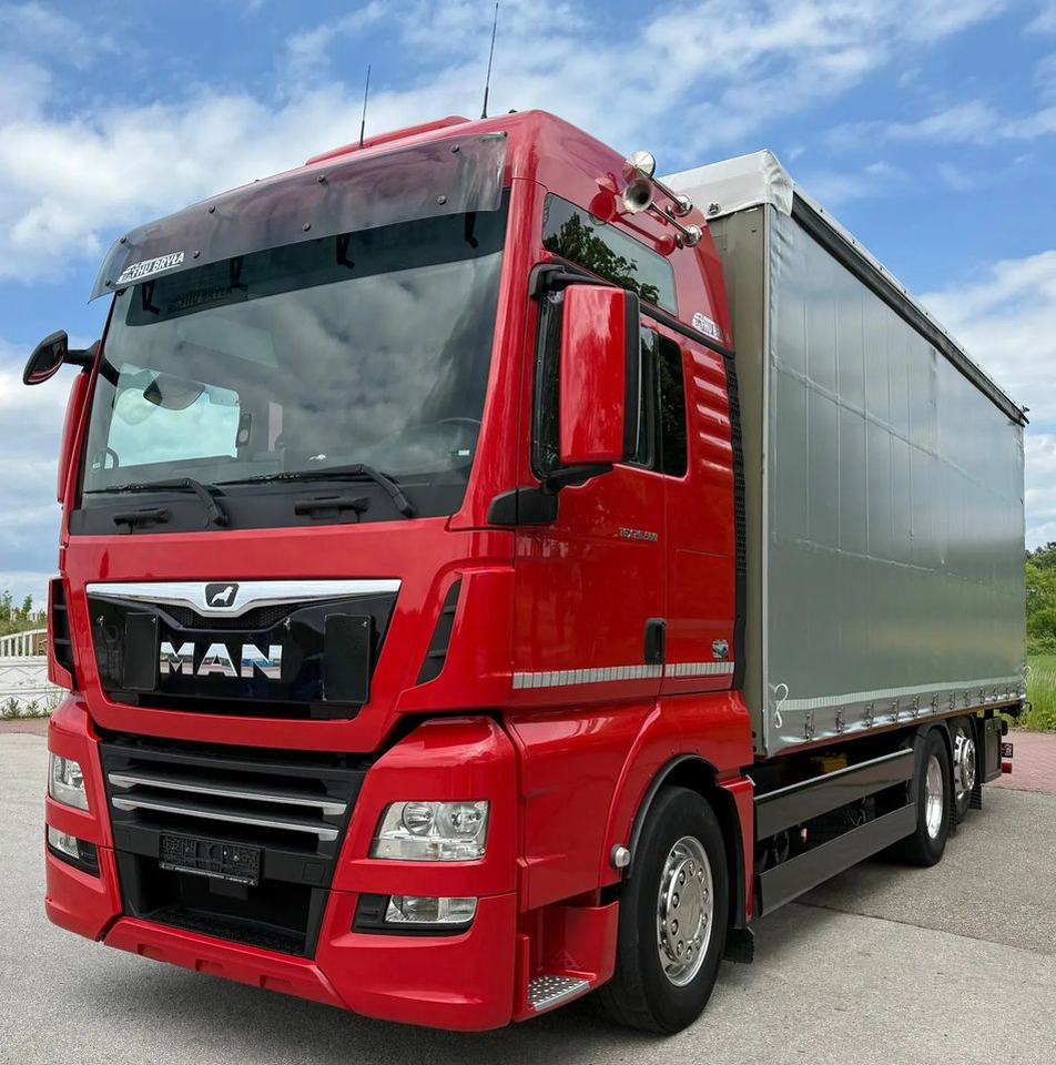 MAN TGX 26.500/LIFT/6X2/KLIMA POSTOJOWA/18PALET/E6/FIRANKA/WINDA/NISKI PRZEBIEG/JEDEN WŁAŚCICIEL/PODWIESZANA OŚ - Curtainsider truck: picture 2 MAN TGX 26.500/LIFT/6X2/KLIMA POSTOJOWA/18PALET/E6/FIRANKA/WINDA/NISKI PRZEBIEG/JEDEN WŁAŚCICIEL/PODWIESZANA OŚ - Curtainsider truck: picture 2