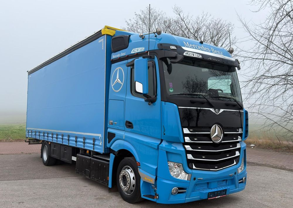Mercedes-Benz ACTROS 1833 / FIRANKA/ WINDA / NOWY TACHOGRAF G2V2 / NOWE OPONY / 19PALET / 8TON ŁADOWNOŚCI / AUTOMAT / DUŻY SILNIK / SYPIALKA / SERWISOWANY / 2018 / JAK NOWY / - Curtainsider truck: picture 1 Mercedes-Benz ACTROS 1833 / FIRANKA/ WINDA / NOWY TACHOGRAF G2V2 / NOWE OPONY / 19PALET / 8TON ŁADOWNOŚCI / AUTOMAT / DUŻY SILNIK / SYPIALKA / SERWISOWANY / 2018 / JAK NOWY / - Curtainsider truck: picture 1