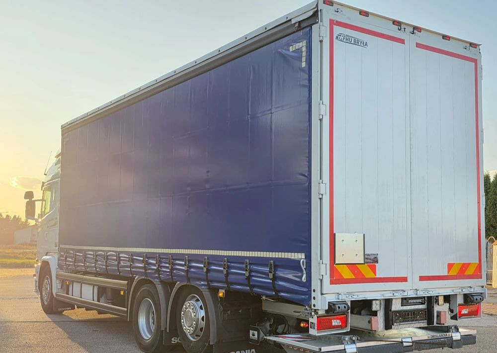 Scania G360 / BURTO-FIRANKA / 3 OSIE / WINDA / 20PALET / E6 / SYPIALNA KABINA / SPROWADZONY / JAK NOWA PRZEBIEG 490TYŚ / ŁADOWNOŚĆ 14500KG / - Curtainsider truck: picture 4 Scania G360 / BURTO-FIRANKA / 3 OSIE / WINDA / 20PALET / E6 / SYPIALNA KABINA / SPROWADZONY / JAK NOWA PRZEBIEG 490TYŚ / ŁADOWNOŚĆ 14500KG / - Curtainsider truck: picture 4