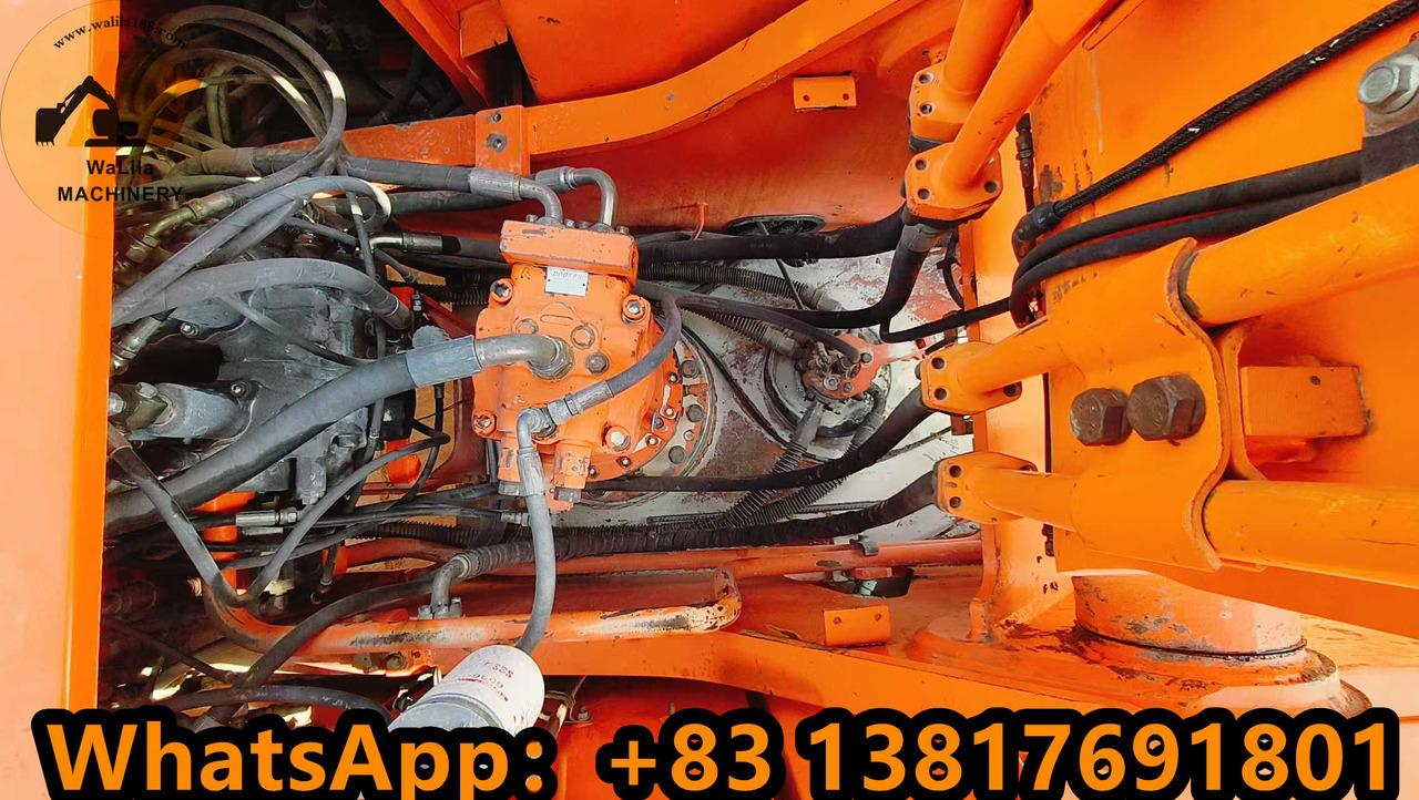 DOOSAN DH225 - Crawler excavator: picture 4 DOOSAN DH225 - Crawler excavator: picture 4