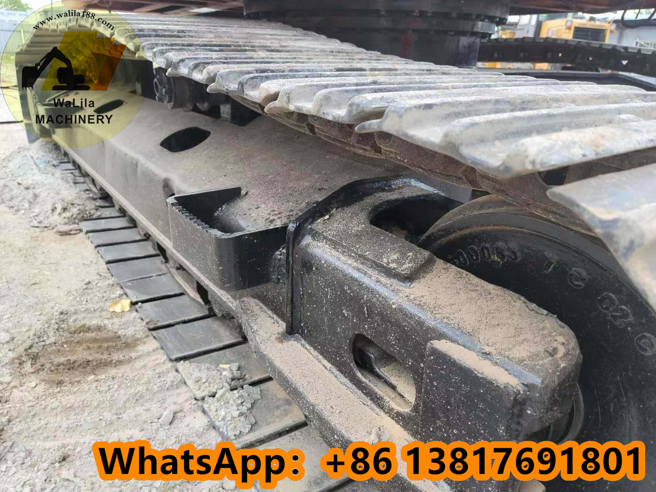 DOOSAN DX225 - Crawler excavator: picture 3 DOOSAN DX225 - Crawler excavator: picture 3