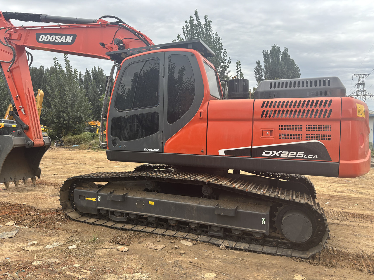 Doosan DX 225 Korea imports doosan DX225 - Crawler excavator: picture 4 Doosan DX 225 Korea imports doosan DX225 - Crawler excavator: picture 4