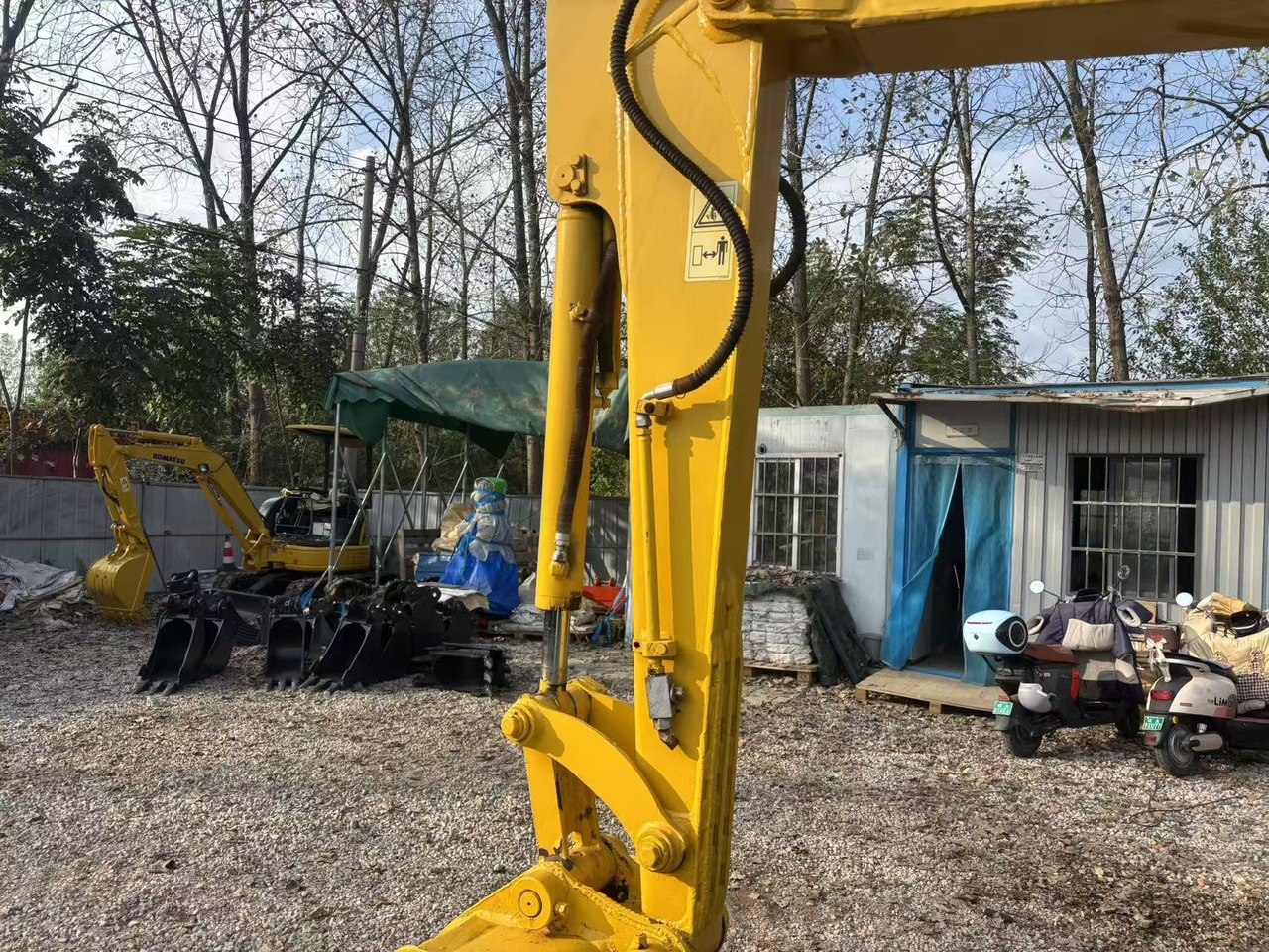 KOMATSU PC55MR-3 - Mini excavator: picture 4 KOMATSU PC55MR-3 - Mini excavator: picture 4