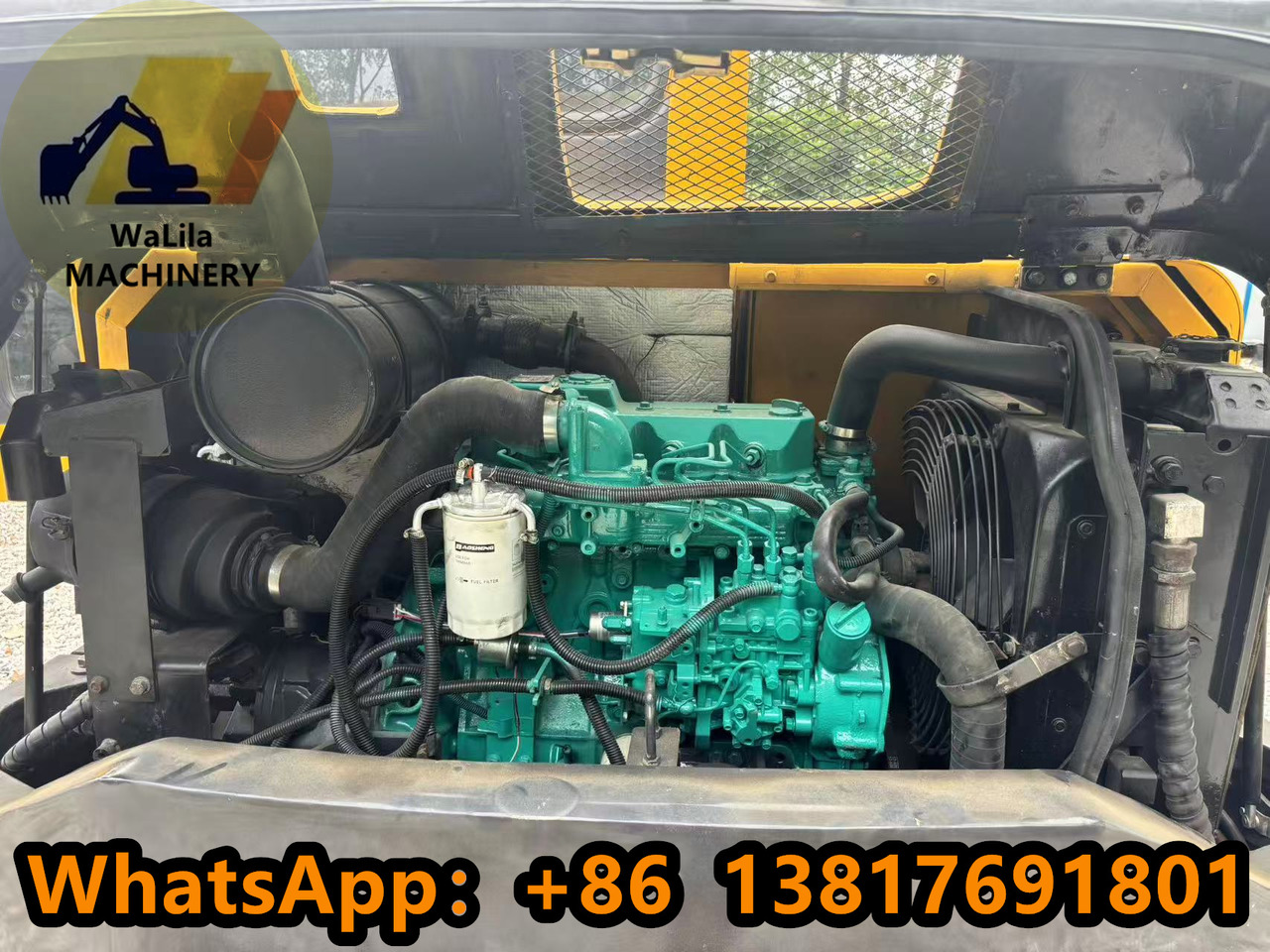 Mini excavator VOLVO EC55: picture 6