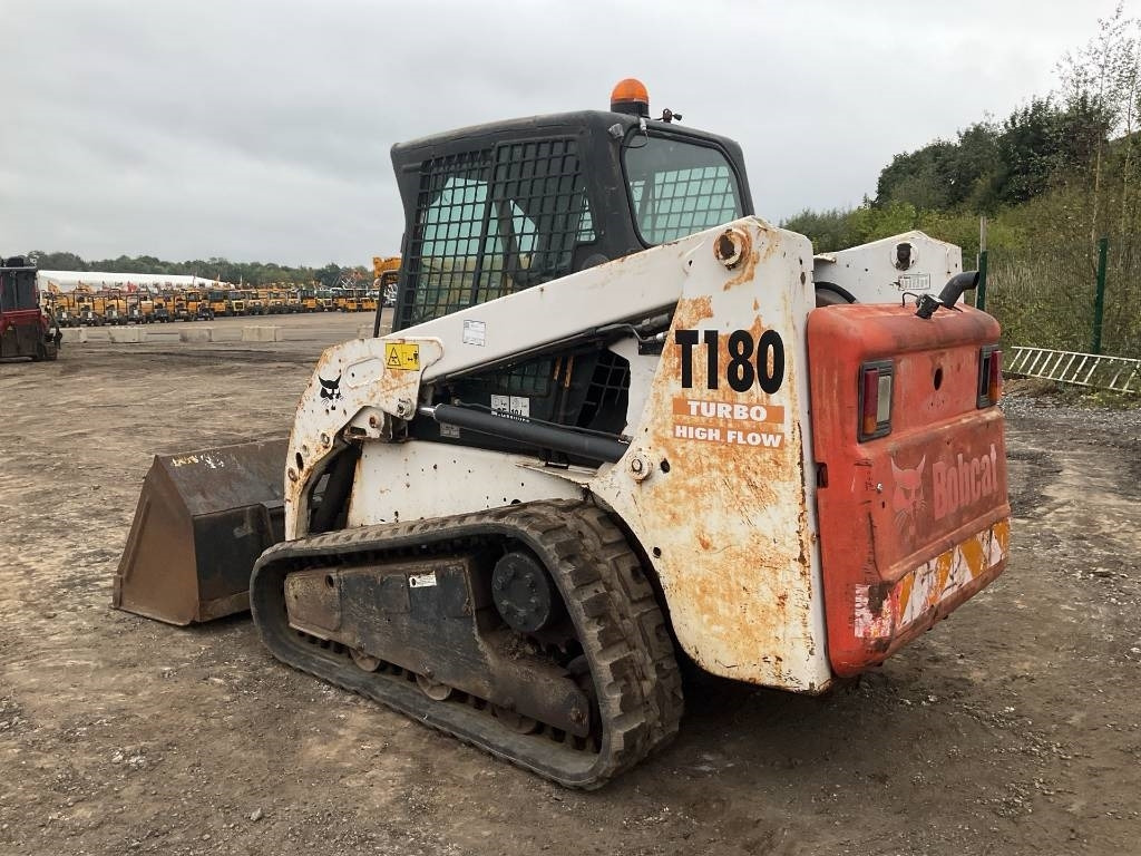 Bobcat T 180 - Skid steer loader: picture 3 Bobcat T 180 - Skid steer loader: picture 3