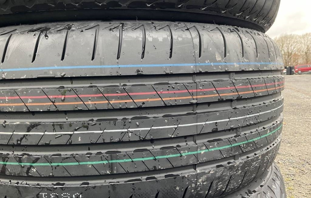 Bridgestone Alenza 255/50 R21 TYRES - Tire for Truck: picture 2 Bridgestone Alenza 255/50 R21 TYRES - Tire for Truck: picture 2