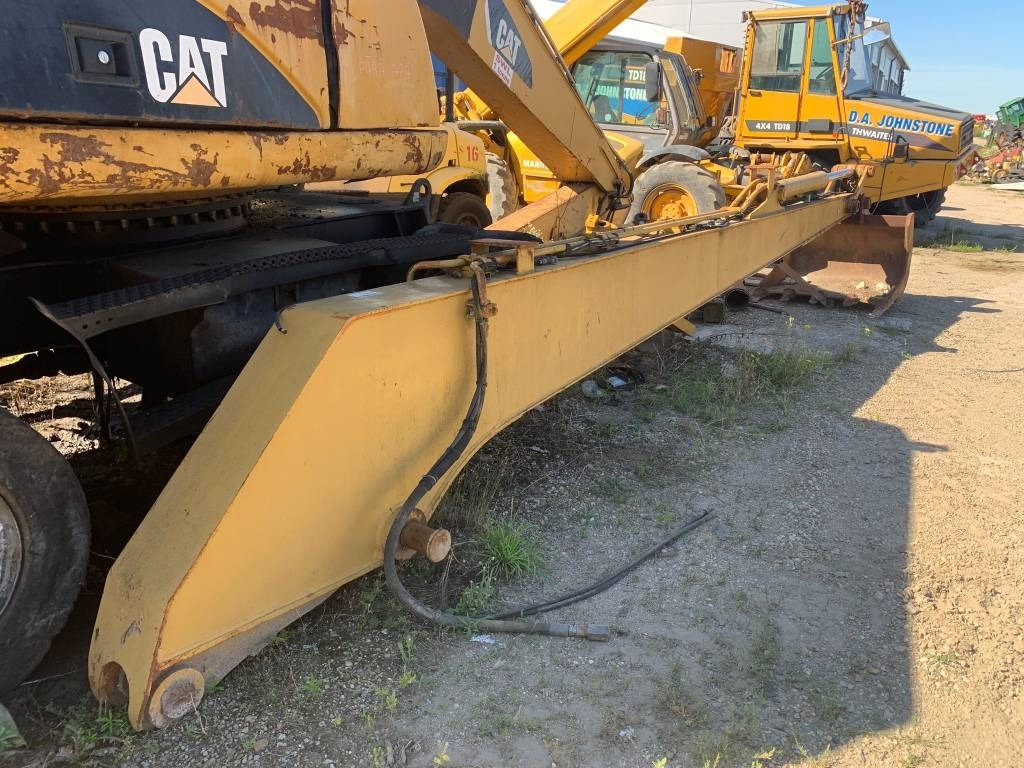 CAT 320 B/320C EXCAVATOR ARM - Boom for Construction machinery: picture 3 CAT 320 B/320C EXCAVATOR ARM - Boom for Construction machinery: picture 3