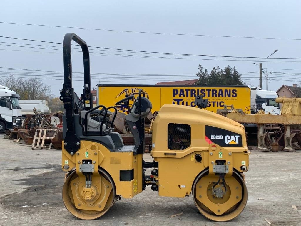 CAT CB 22B - Road roller: picture 5 CAT CB 22B - Road roller: picture 5
