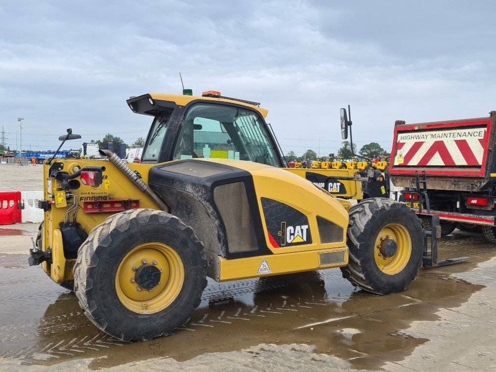 CAT TH 408 D - Telescopic handler: picture 2 CAT TH 408 D - Telescopic handler: picture 2