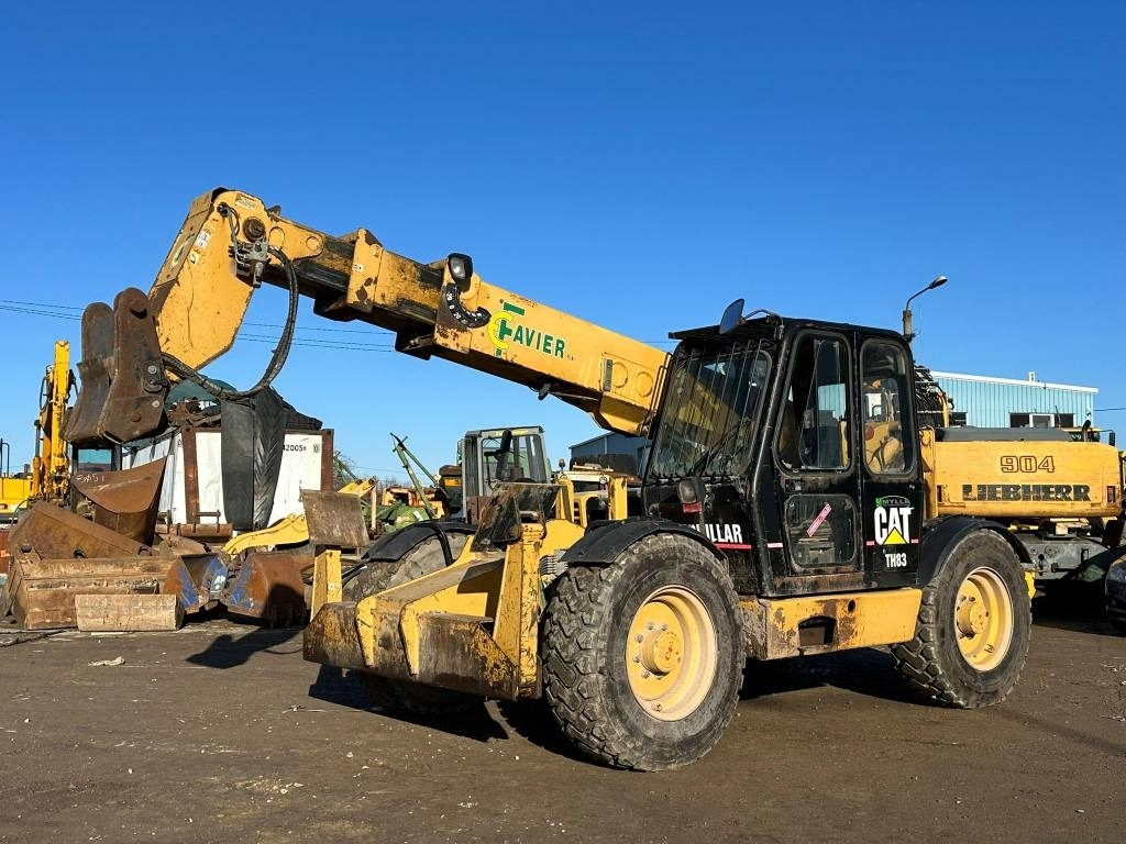 CAT TH 83 - Telescopic handler: picture 1 CAT TH 83 - Telescopic handler: picture 1