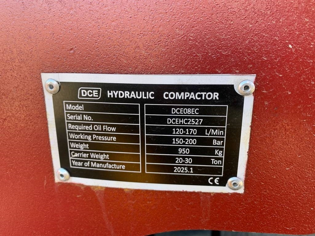 DCE EE08EC VIBRATING PLATE - Vibratory plate: picture 3 DCE EE08EC VIBRATING PLATE - Vibratory plate: picture 3