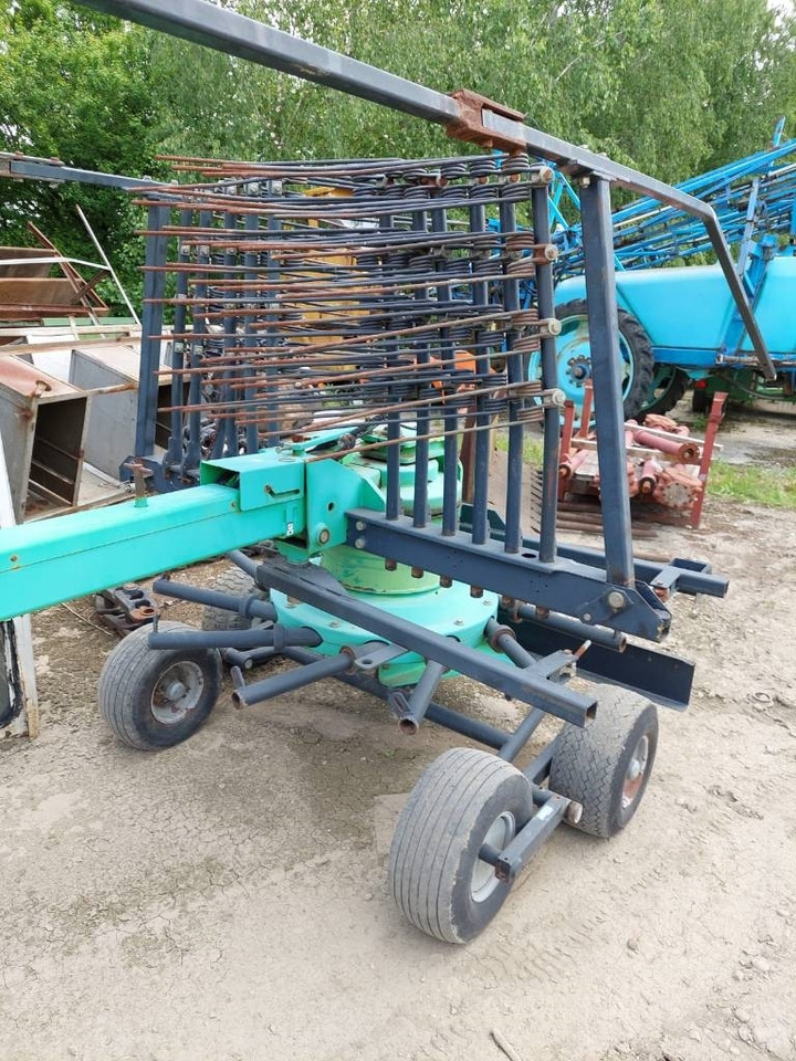 Deutz-fahr KS3.80 - Tedder/ Rake: picture 3 Deutz-fahr KS3.80 - Tedder/ Rake: picture 3