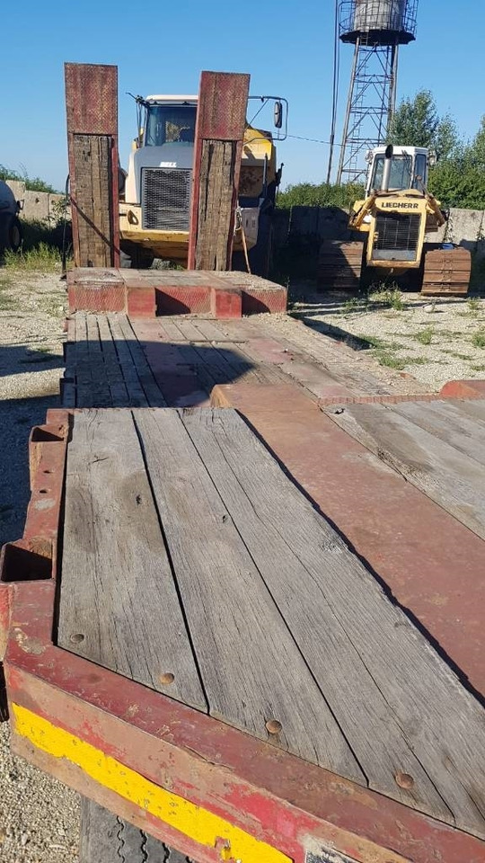 Fliegl DTS300 - Low loader trailer: picture 3 Fliegl DTS300 - Low loader trailer: picture 3