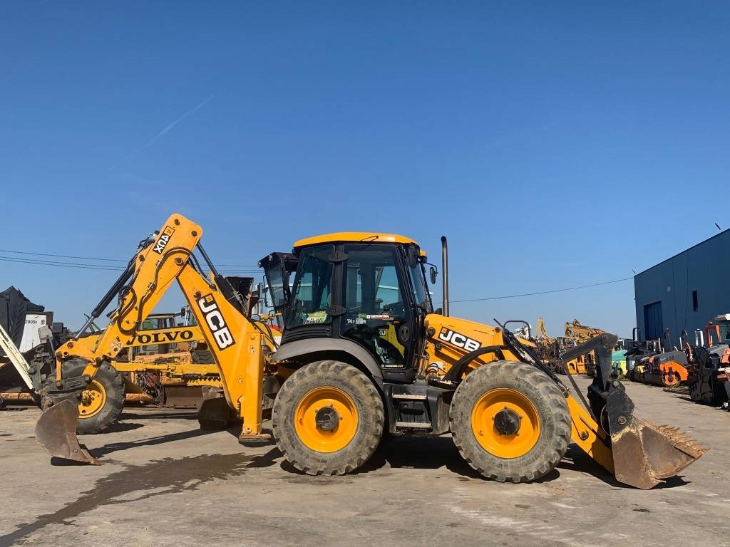 JCB 4 CX - Backhoe loader: picture 2 JCB 4 CX - Backhoe loader: picture 2