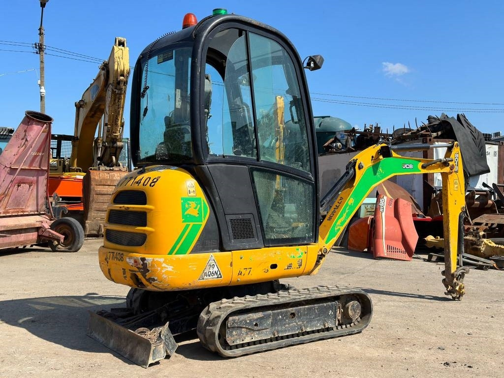 Mini excavator JCB 8018: picture 8