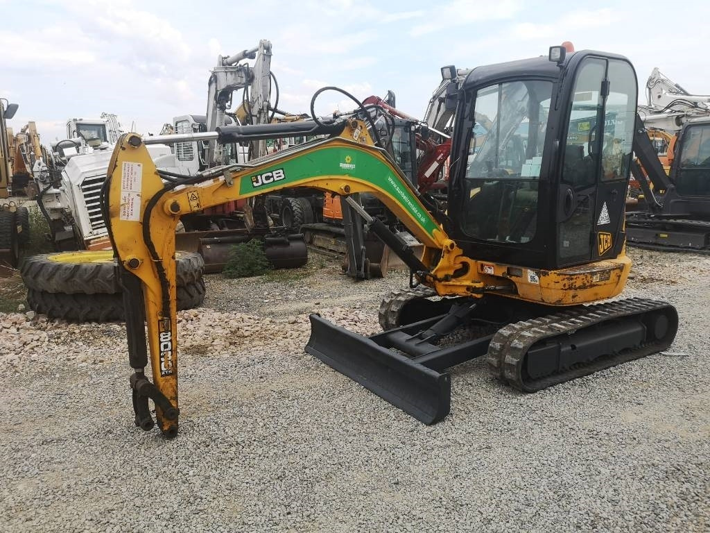 JCB 8030 - Mini excavator: picture 1 JCB 8030 - Mini excavator: picture 1