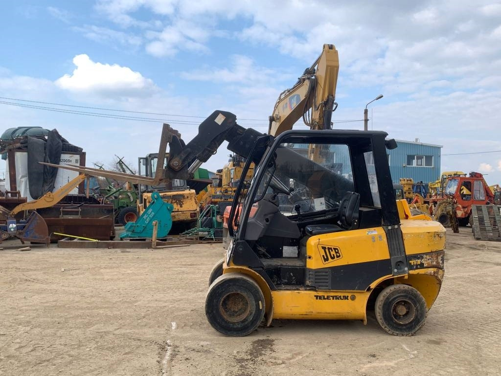 JCB TLT 30 D - Telescopic handler: picture 2 JCB TLT 30 D - Telescopic handler: picture 2