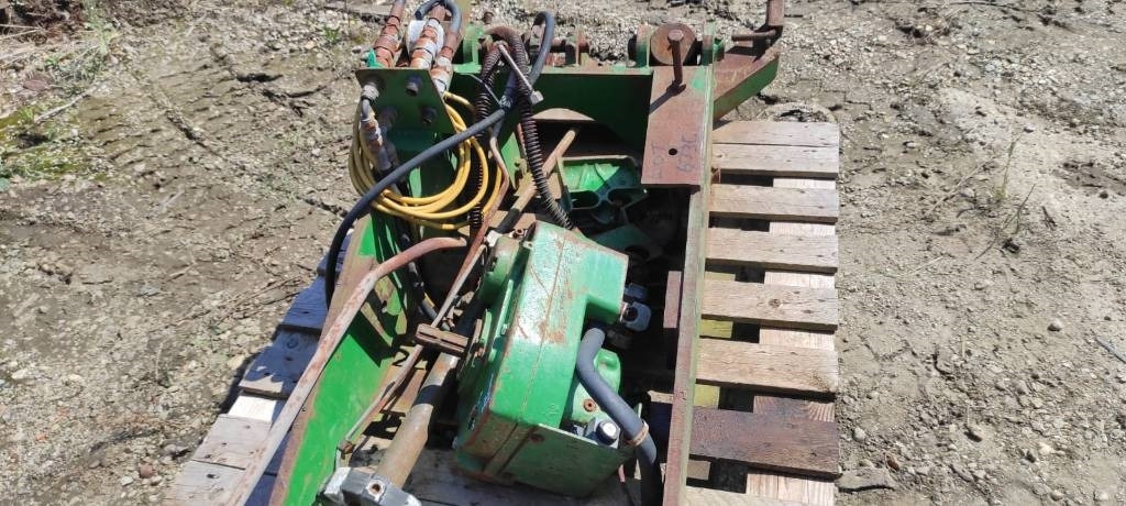 John Deere hidraulica frontala si cardan frontal - Hydraulics for Agricultural machinery: picture 5 John Deere hidraulica frontala si cardan frontal - Hydraulics for Agricultural machinery: picture 5