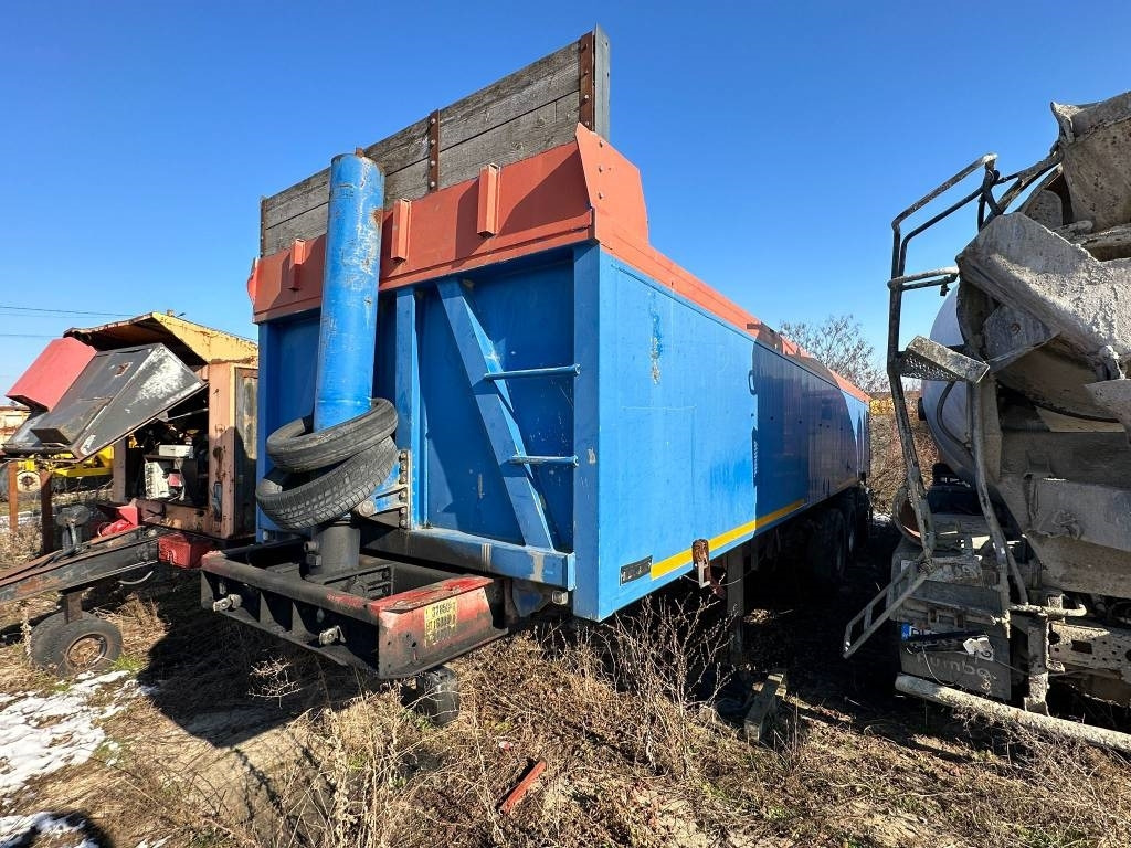 Kel-Berg T40B3 - Closed box semi-trailer: picture 3 Kel-Berg T40B3 - Closed box semi-trailer: picture 3