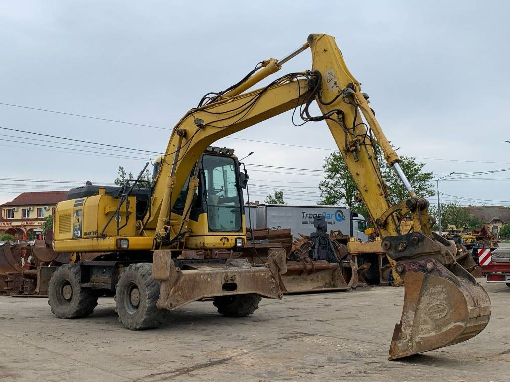 Komatsu PW 140-7 - Wheel excavator: picture 5 Komatsu PW 140-7 - Wheel excavator: picture 5
