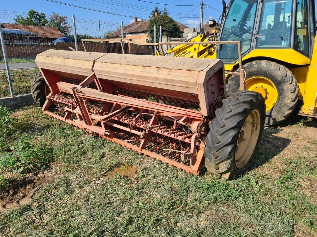 Kuhn 4M - Combine seed drill: picture 1 Kuhn 4M - Combine seed drill: picture 1