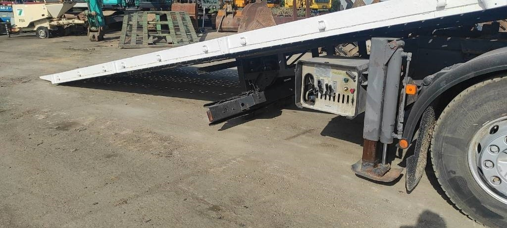 Autotransporter truck MAN 26.314: picture 7