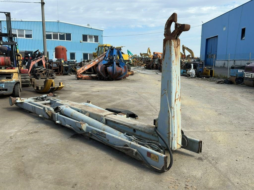 Meiller RK 20.60 - Hook lift/ Skip loader system: picture 4 Meiller RK 20.60 - Hook lift/ Skip loader system: picture 4