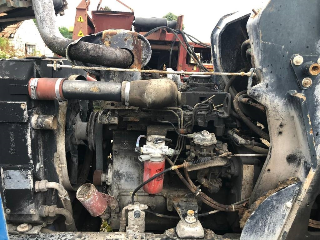 New Holland LM 435-410 FOR PARTS - Telescopic handler: picture 4 New Holland LM 435-410 FOR PARTS - Telescopic handler: picture 4