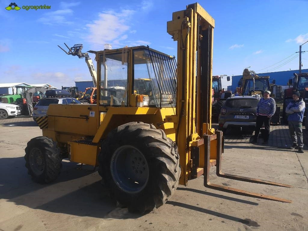 Sanderson 264 terrain - Diesel forklift: picture 3 Sanderson 264 terrain - Diesel forklift: picture 3