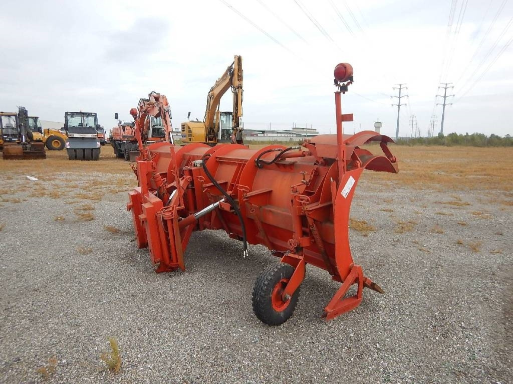 Schmidt SM6  - Snow plough: picture 2 Schmidt SM6  - Snow plough: picture 2