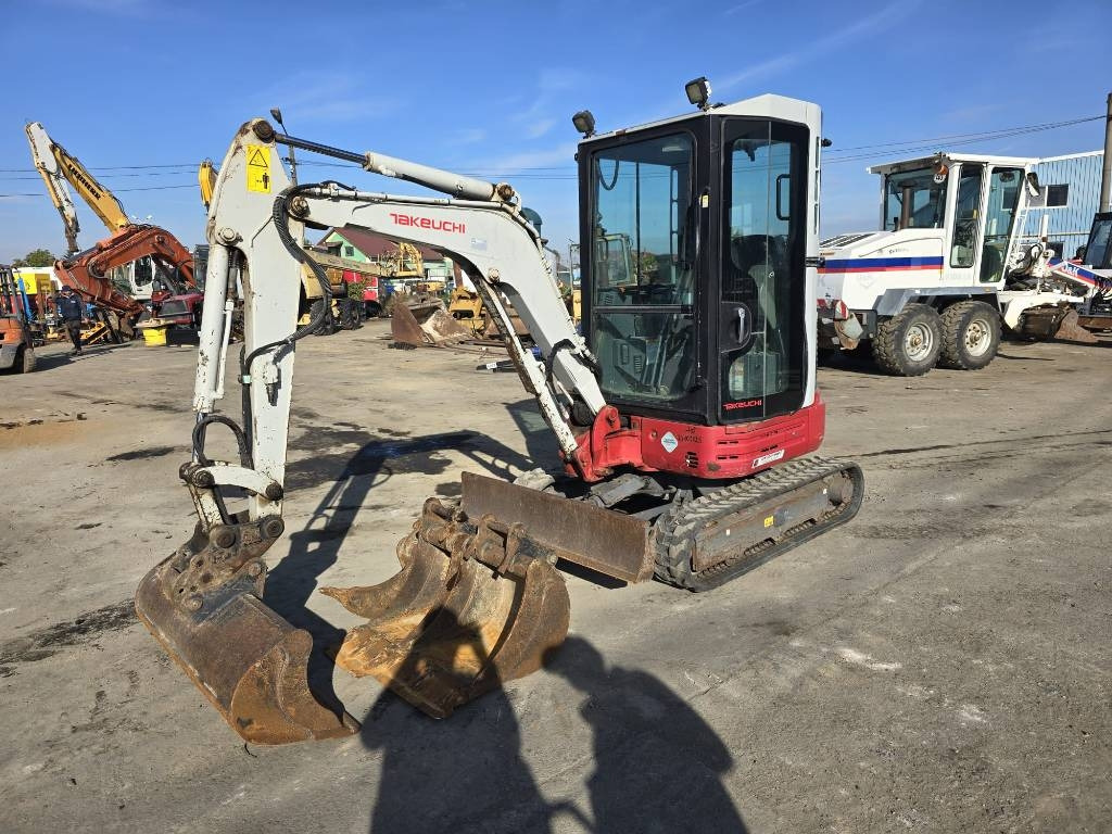 Takeuchi TB 23 R - Mini excavator: picture 1 Takeuchi TB 23 R - Mini excavator: picture 1