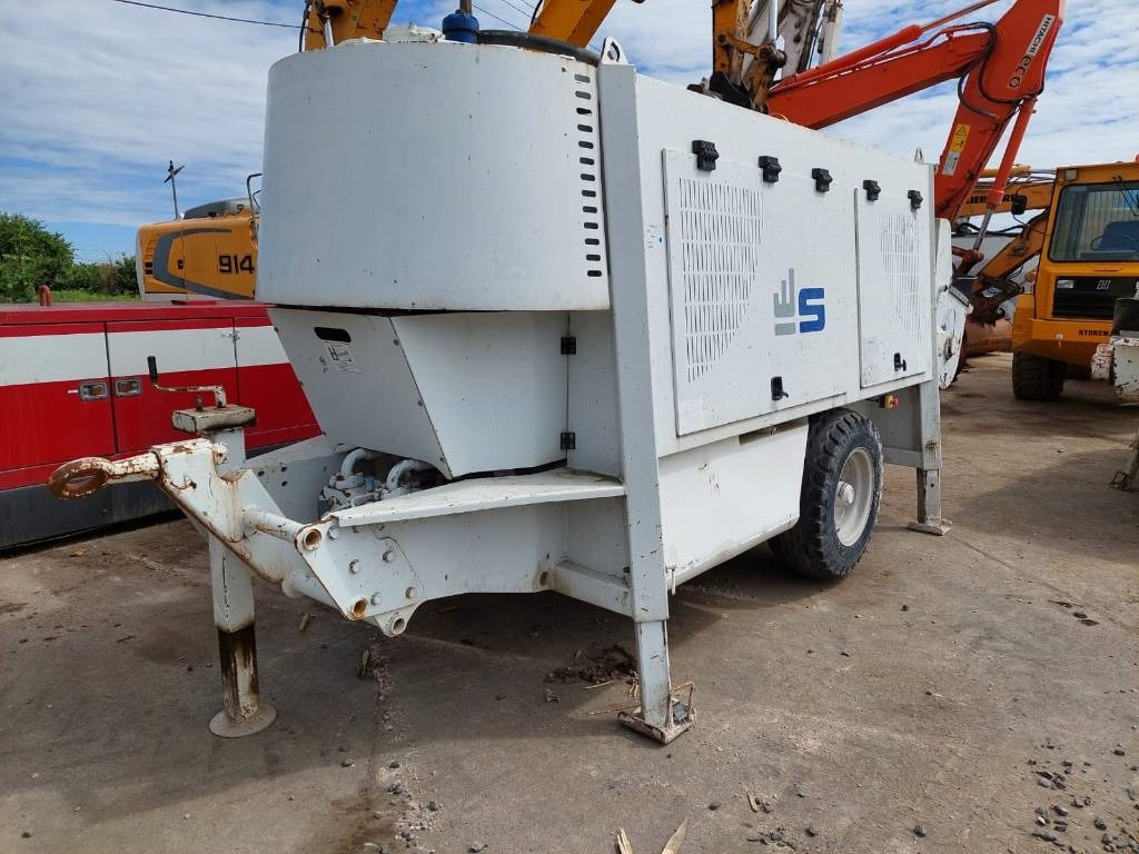 Utranazz SCM80C - Stationary concrete pump: picture 3 Utranazz SCM80C - Stationary concrete pump: picture 3