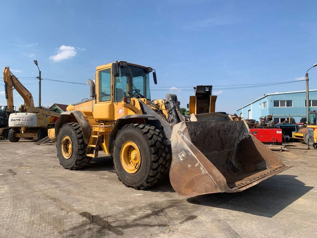 Volvo L 110 E - Wheel loader: picture 2 Volvo L 110 E - Wheel loader: picture 2