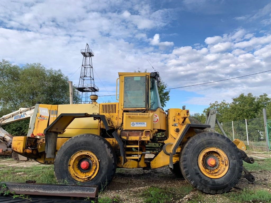 Volvo L 120 C - Wheel loader: picture 5 Volvo L 120 C - Wheel loader: picture 5