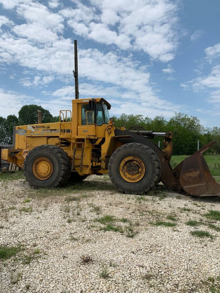 Volvo L330C - Wheel loader: picture 3 Volvo L330C - Wheel loader: picture 3