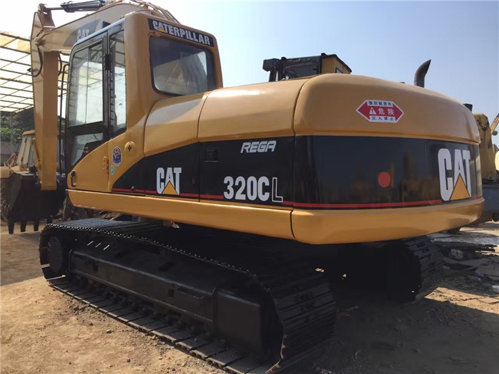 Crawler excavator Caterpillar 320CL: picture 9