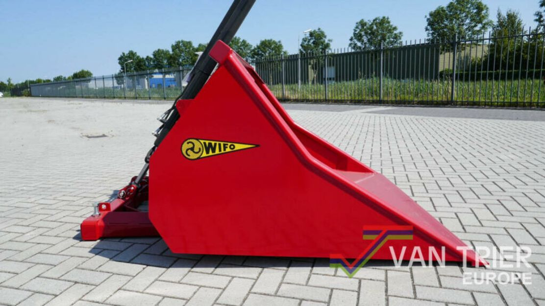 WIFO HOD-175 Loading bucket - Loader bucket: picture 2 WIFO HOD-175 Loading bucket - Loader bucket: picture 2