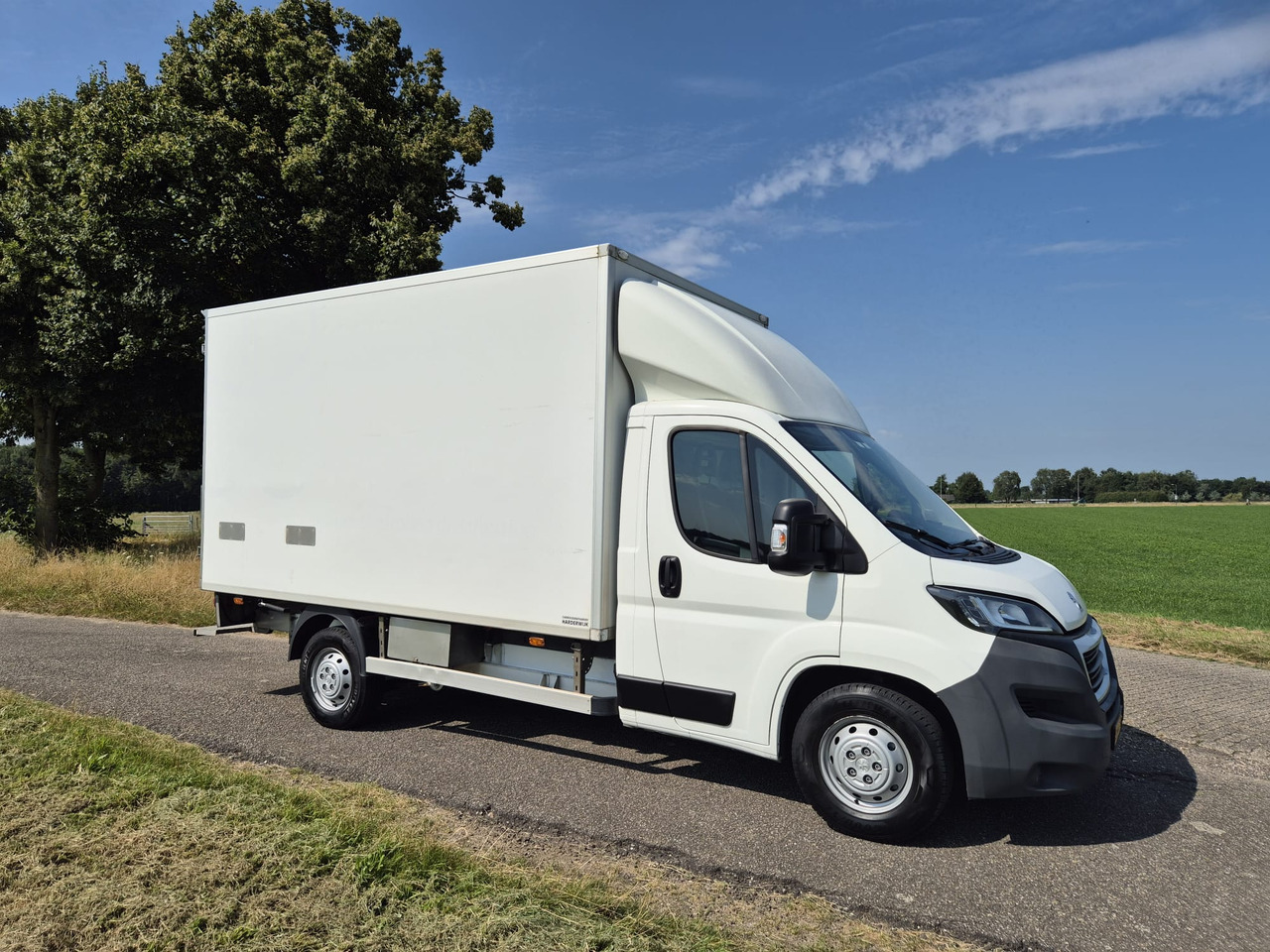 Peugeot 20 x Boxer HDI 160PK EURO 6 Koelwagen Bj2018-2019 - Refrigerated delivery van: picture 2 Peugeot 20 x Boxer HDI 160PK EURO 6 Koelwagen Bj2018-2019 - Refrigerated delivery van: picture 2