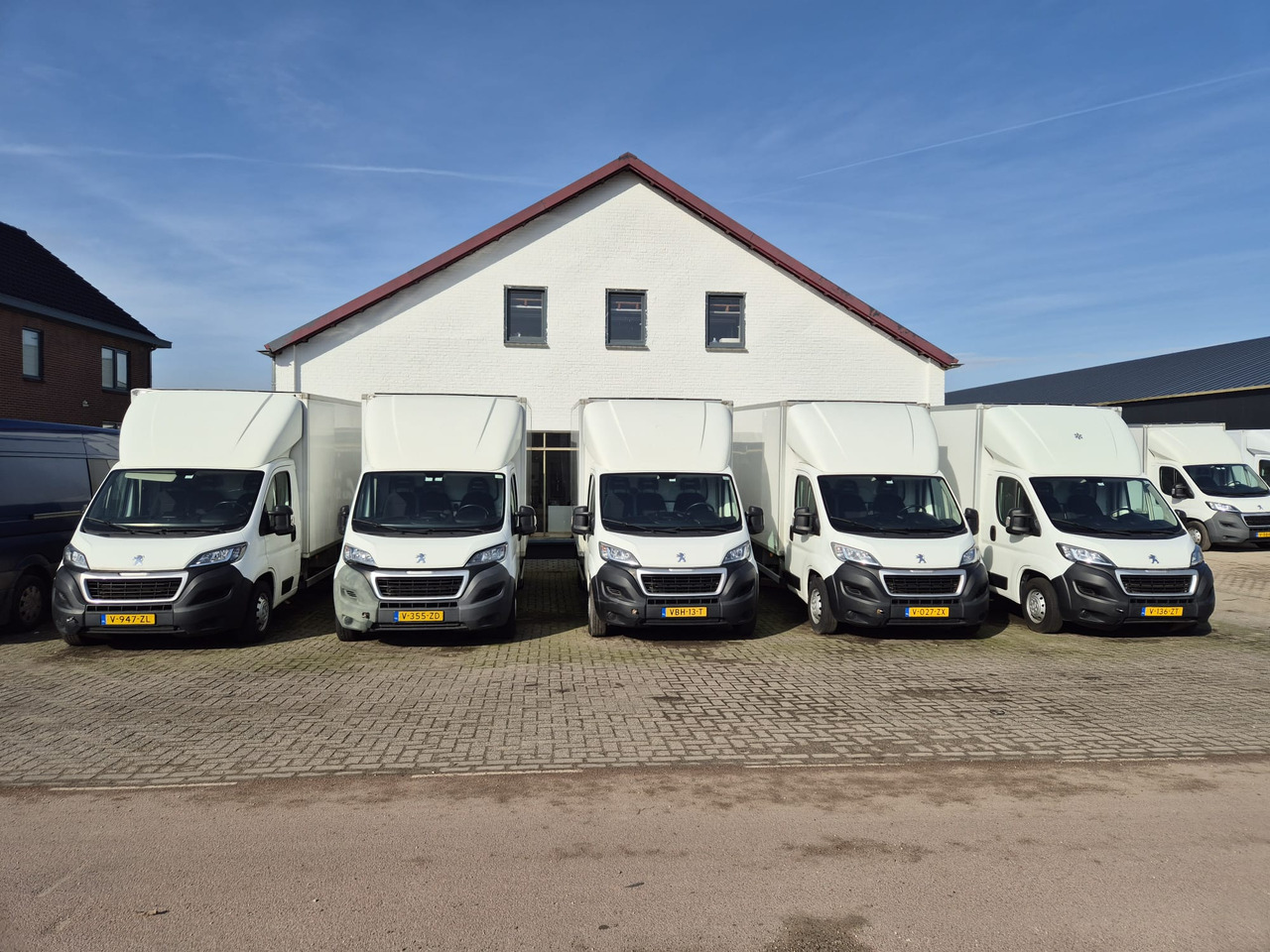 Peugeot 20 x Boxer HDI 160PK EURO 6 Koelwagen Bj2018-2019 - Refrigerated delivery van: picture 3 Peugeot 20 x Boxer HDI 160PK EURO 6 Koelwagen Bj2018-2019 - Refrigerated delivery van: picture 3