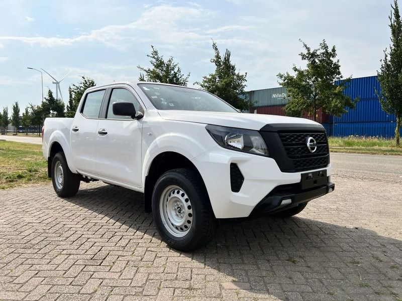 Nissan Navara 4x4 - 22 UNITS - 2.5 D Double Cab - XE - EURO 2 - NEW!! READY FOR WORK!!! leasing Nissan Navara 4x4 - 22 UNITS - 2.5 D Double Cab - XE - EURO 2 - NEW!! READY FOR WORK!!!: picture 6 Nissan Navara 4x4 - 22 UNITS - 2.5 D Double Cab - XE - EURO 2 - NEW!! READY FOR WORK!!! leasing Nissan Navara 4x4 - 22 UNITS - 2.5 D Double Cab - XE - EURO 2 - NEW!! READY FOR WORK!!!: picture 6