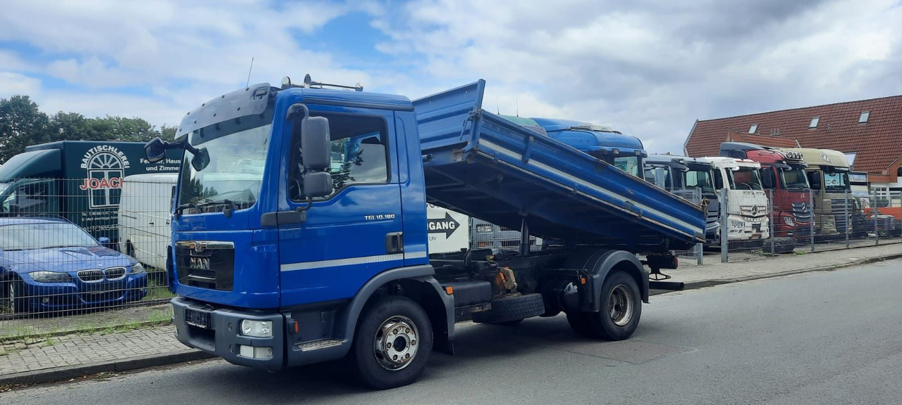 MAN TGL10.180K 12.180K 4x2 Kipper AHK Diff/Sperre - Tipper: picture 1 MAN TGL10.180K 12.180K 4x2 Kipper AHK Diff/Sperre - Tipper: picture 1