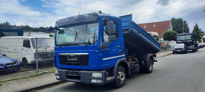 MAN TGL10.180K 12.180K 4x2 Kipper AHK Diff/Sperre - Tipper: picture 3 MAN TGL10.180K 12.180K 4x2 Kipper AHK Diff/Sperre - Tipper: picture 3