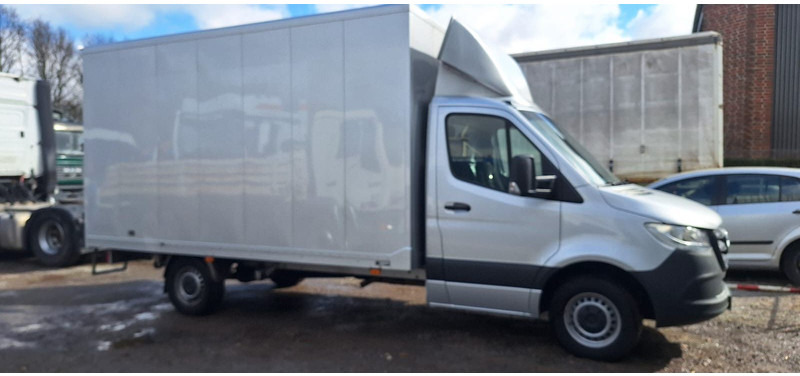 Mercedes-Benz 315 317 319 Sprinter III Koffer - Closed box van: picture 3 Mercedes-Benz 315 317 319 Sprinter III Koffer - Closed box van: picture 3
