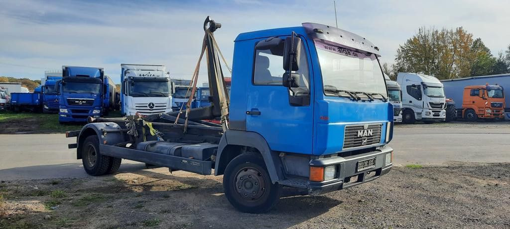 MAN L2000 Abrollkipper - Other machinery: picture 4 MAN L2000 Abrollkipper - Other machinery: picture 4