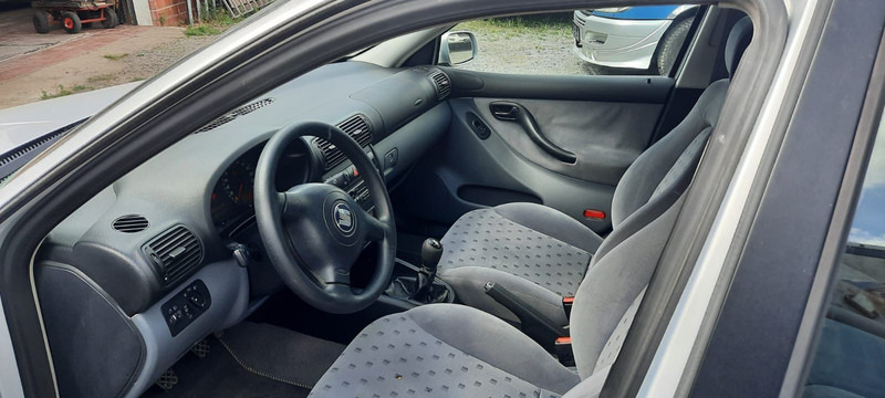 Sedan SEAT Toledo Signo 1,8 20V Autom: picture 6 Sedan SEAT Toledo Signo 1,8 20V Autom: picture 6