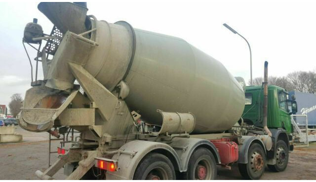 Scania 124-380PS 8x4 9-Qubik Stetter Euro:4 ZF-Schalte - Concrete mixer truck: picture 4 Scania 124-380PS 8x4 9-Qubik Stetter Euro:4 ZF-Schalte - Concrete mixer truck: picture 4